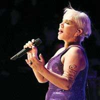 Sezen Aksu... "İÇTEN ESTETİK YAPTIRDIM!"