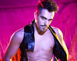 Kemal Doğulu... "TERS KÖŞE"YE YATIRDI!