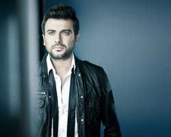 Gökhan Tepe... MÜZİK MARKETLERDEKİ YERİNİ ALMADAN LİSTELERDE İLK SIRALARDA YER ALDI!