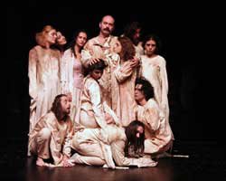 İBB Şehir Tiyatroları'nın Yeni Oyunu... MARAT-SADE!