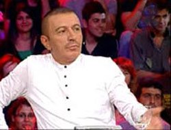 Mustafa Topaloğlu... ANNESİNİ KAYBETTİ!