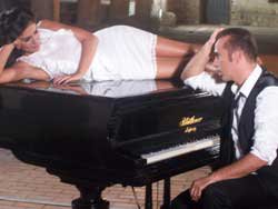 Halit Nart... BU DEFA KENDİNE ALBÜM YAPTI!