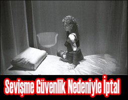 Şükran Moralı... LEZBİYEN GÖSTERİYE GÜVENLİK DUVARI...