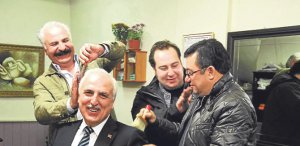 VALİYE SETTE ENSE TRAŞI !..