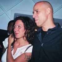 Sibel Tüzün... GİZLİCE BOŞANDI!