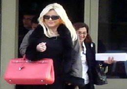 Seda Sayan... "ŞÜPHELİ" SIFATIYLA SAVCILIĞA İFADE VERDİ...