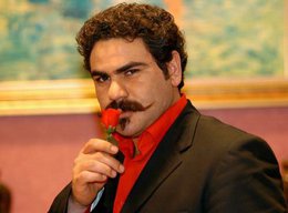 Erhan Ufak annesini kaybetti... "GÜLLÜ ERHAN"IN ACI GÜNÜ !