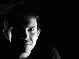 Mustafa Akay? KALIPLARIN DIŞINA ÇIKACAK