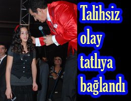 İbrahim Tatlıses? SAHNEDE KALBİNİ KIRDIĞI KIZI, SAHNEDE AĞIRLADI?