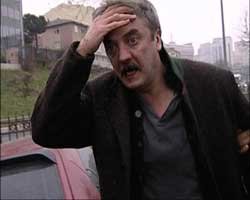 KURTLAR VADİSİ'NİN 'ÜNSAL KEMAL'İ, MESUT AKUSTA ÖLÜMDEN DÖNDÜ!