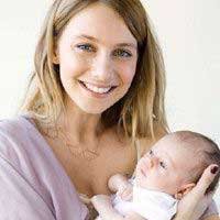 Tuba Ünsal... SARE BEBEKLE İLK RESİMLER!