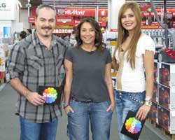 Yonca Evcimik... "DEMET AKALIN VE HANDE YENER DANS EDEBİLİYOR MU?"