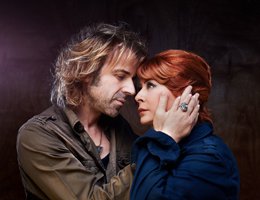 Yeliz - Soner Arıca? "SEVGİLİLER GÜNÜ"NE ÖZEL DÜET !