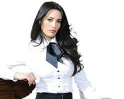 Gamze Özçelik... "KURALSIZ YAŞIYORUZ!"