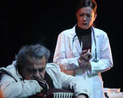 İBB Şehir Tiyatroları'nın Yeni Oyunu... BULUŞMA YERİ!