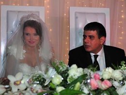 Meral Kaplan... EVLENDİ...