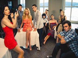 RTÜK'ten "Küçük Sırlar" ve "Kavak Yelleri"ne uyarı... "TÜRK GENÇLİĞİNİN AHLAKINI BOZMAYIN !"