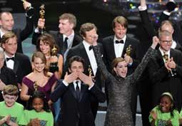 OSCAR'LAR SAHİPLERİNİ BULDU!