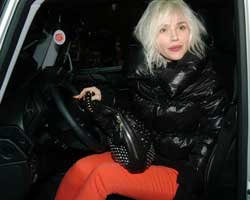 Gülşen... TRAFİK KURALLARINI UMURSAMIYOR, ÖLÜM TOKASI TAKIYOR!