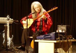 Bülent Yüksel? HER KONSERİYLE `YÜKSEL'İYOR!