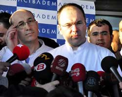 İbrahim Tatlıses... DOKTORU "SON KEZ" CANLI YAYIN AÇIKLAMASI YAPTI!