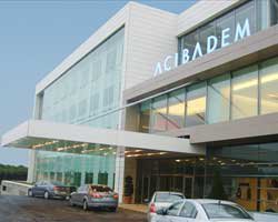 İbrahim Tatlıses... "HESAP" HABERLERİ ACIBADEM'İ İSYAN ETTİRDİ!