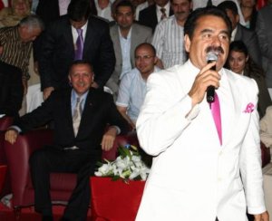 İbrahim Tatlıses... RESMEN AKP'DEN MİLLETVEKİLİ ADAYI...