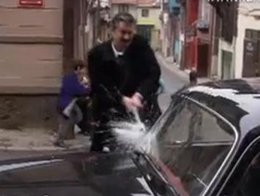 "Öyle Bir Geçer Zaman Ki"... ALİ KAPTAN ÇILDIRIYOR !..