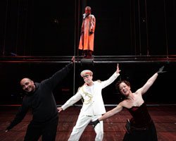 İstanbul Büyükşehir Belediyesi Şehir Tiyatroları... "İNTİHARIN GENEL PROVASI"!