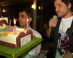 Özel haber / (Berke) Ceyhun Fersoy... "ÇOCUKLAR DUYMASIN"IN DAMADI DOĞUM GÜNÜNÜ KUTLADI?