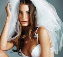 SEKSİ GELİN  REKLAMI ORTALIĞI KARIŞTIRDI!