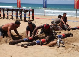 "Survıvor Ünlüler-Gönüllüler"? ZEYNEP TUNUSLU MU, ÖZGE ULUSOY'MU ADAYI TERKEDECEK?