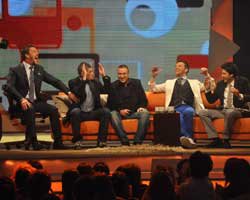 Serkan Çağrı... BEYAZ'A KLARNET ÖĞRETİYOR!