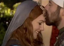 "Muhteşem Yüzyıl"... KADINLARIN İKTİDAR SAVAŞI ZİRVEDE !