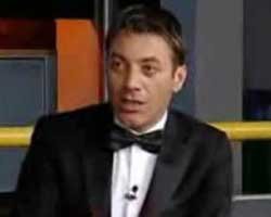 Hülya Avşar Show... ŞOK SORU POLEMİK BAŞLATTI!