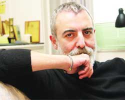 Orhan Alkaya... "ALYAZMALIM KADROSUNDAN ÇIKARILDI!