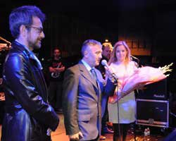 Feridun Düzağaç... GENÇLERLE ÇOŞTU!