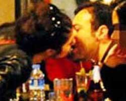 Deniz Çakır-Fırat Doğruloğlu... ÖPÜŞMEYE DOYAMADILAR!