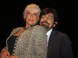 Okan Bayülgen- Cristine Haydar? İLK KEZ SAHNEDE HEM DE FRANSIZCA !