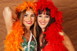 Zeliha Sunal ve Betül Demir.. ŞİMDİ DE BEYAZCAMA GÖZ DİKTİLER?