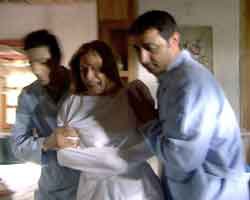 Ebru Cündübeyoğlu... NEDEN DELİRDİ?