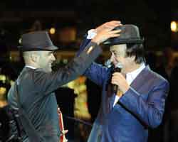 Erol-Murat Evgin... BABA OĞULA ŞAPKALI İMAJ!