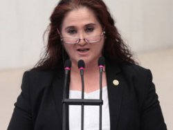 Sabahat Akkiraz... CHP MİLLETVEKİLİ`NDEN SES GETİRECEK KLİP!