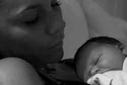 Victoria Beckham... KIZI OLDU AMA, SAĞLIĞI BOZULDU!