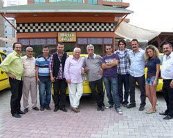 Akasya Durağı....YAZ TATİLİ YAPMADAN DEVAM EDİYOR!