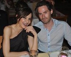 Hande Ataizi... SEVGİLİSİYLE KAVGA ETTİ, BİR SAAT AĞLADI!