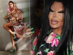 Bülent Ersoy gazetecilere çattı... "ÇARPIK BACAKLI KADININ KONSERİNE Mİ GİTTİNİZ?"