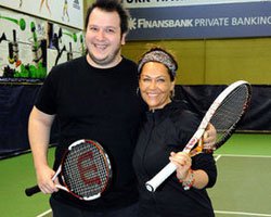 Hülya Avşar-Şahan Gökbakar... EROL KÖSE'YE DAVA AÇTILAR!