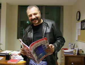 Oktay Kaynarca, şimdi de "gay mafya babası" oluyor... GİTTİKÇE YUMUŞUYOR !..