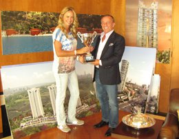 Çağla Kubat..  TÜRKİYE ŞAMPİYONLUĞUNU ALİ AĞAOĞLU'NA HEDİYE ETTİ